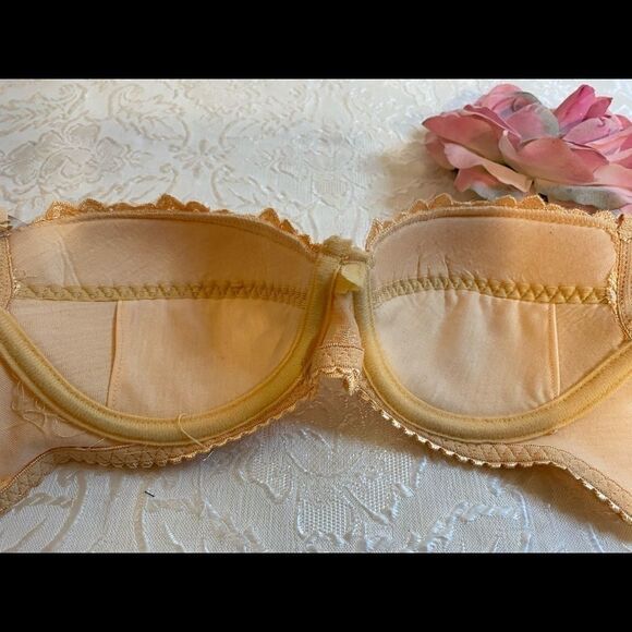 🎀Tiffany  full cup lace floral print Bras 36C… - Picture 8 of 10